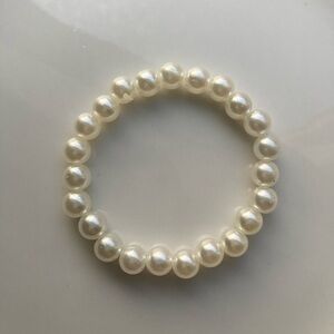 Exquisitely Delicate Freshwater Vintage & Simply Style  Pearl Bracelet